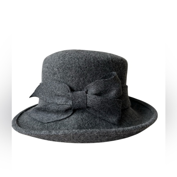100% wool Made in Italy women’s top hat with bow - Picture 2 of 6